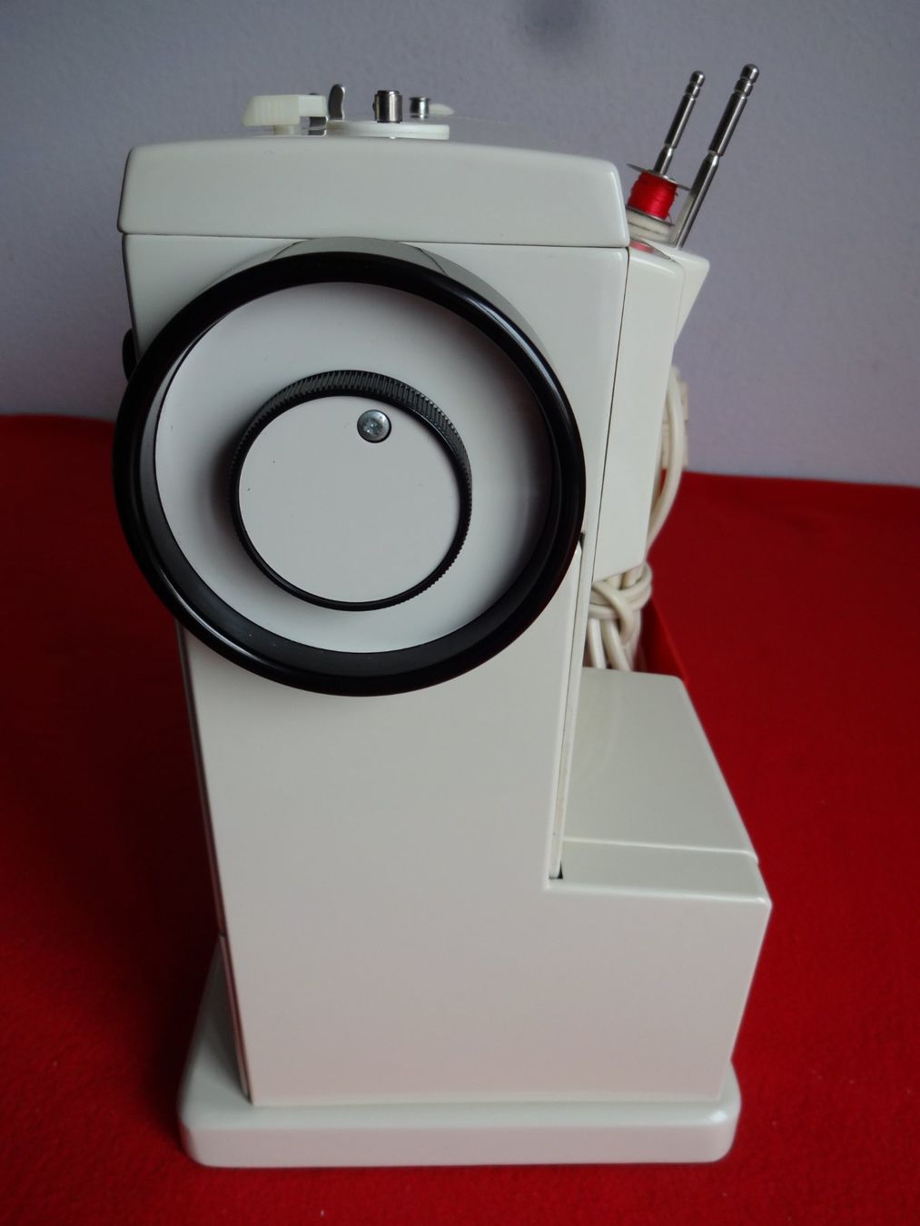 Bernina Nähmaschinen: "BERNINA Record - 830 Elec." Revidiert mit 4 - Mon.Garantie – Gebraucht aus Frauenfeld von Riaa 8
