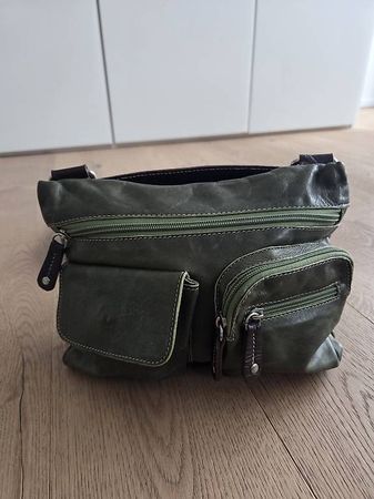 Ledertasche grün