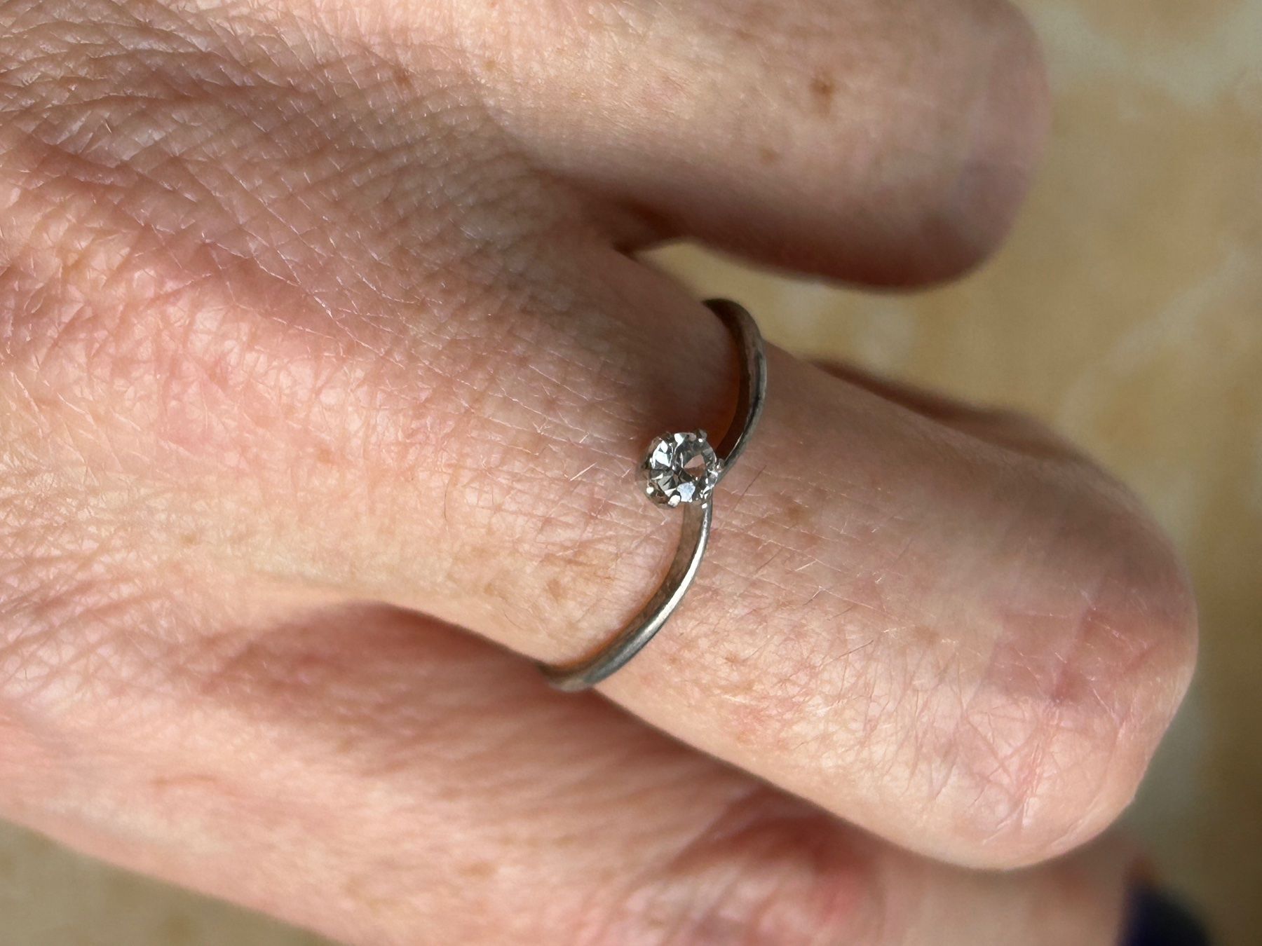 Anelli: Silberring mit kleinem Stein CLASSICO (GR.56) – Usato da Laufen venduto da Bellavitaboom 3