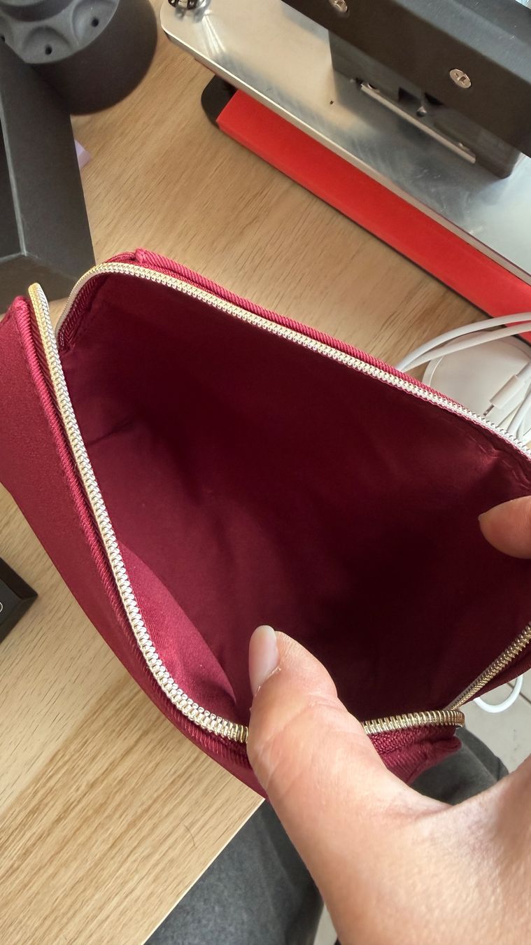 Custodie per cosmetici: 2026 Gucci Beauty make up bag – Nuovo e nell'imballaggio originale da Chur venduto da Madeys 8