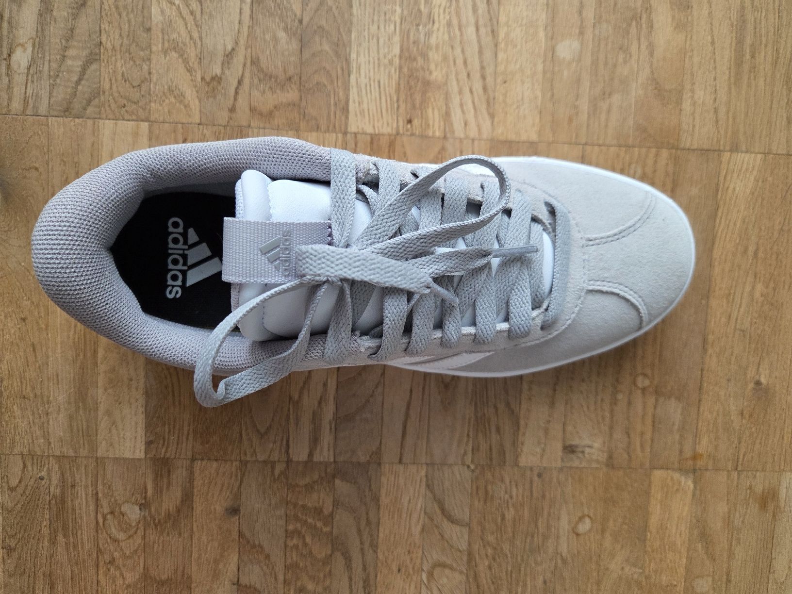 Adidas Damenschuhe: adidas Sneaker, hellgrau, neuwertig, Grösse 38 2/3 – Neu (gemäss Beschreibung) aus Zürich von Billy0808 6