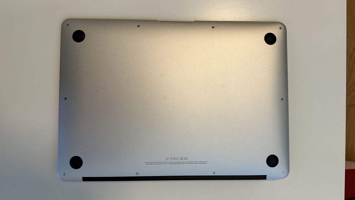 Apple Notebooks: Macbook Air – Gebraucht aus Zürich von Hyper_racing 2