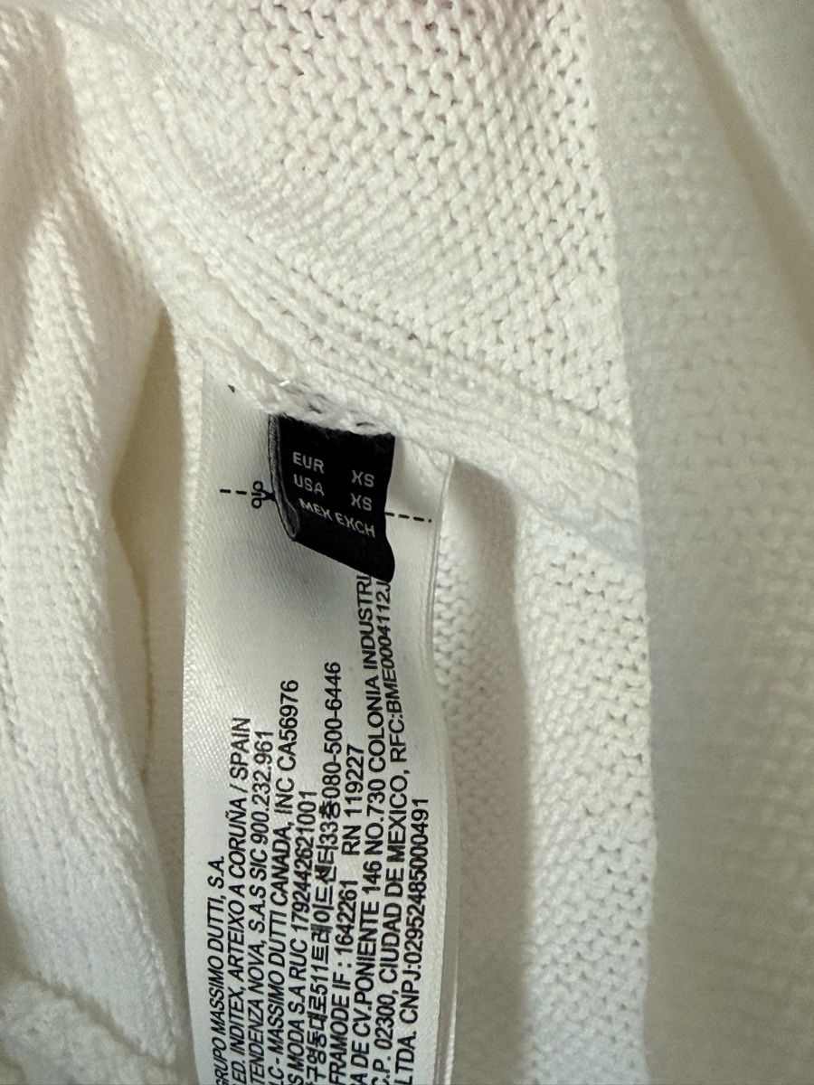 Massimo Dutti Top: Débardeur Massimo Dutti blanc croisé – Usato da Monthey venduto da sen_6ckr 3