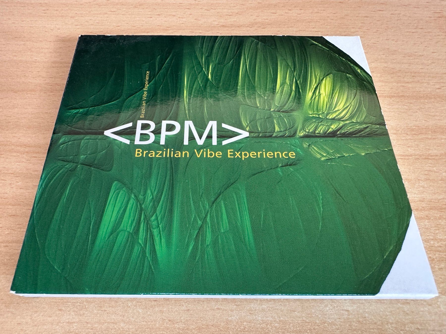 CD: <BPM> – Brazilian Vibe Experience – Usato da Rikon im Tösstal venduto da Alpenmutz
