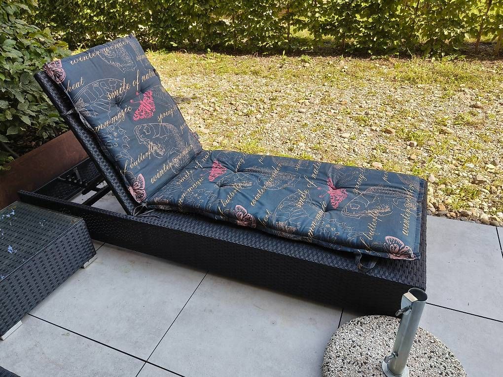 Liegen & Liegestühle: 2x Rattan-Liegestühle – Gebraucht aus St. Gallen von ps1248 3