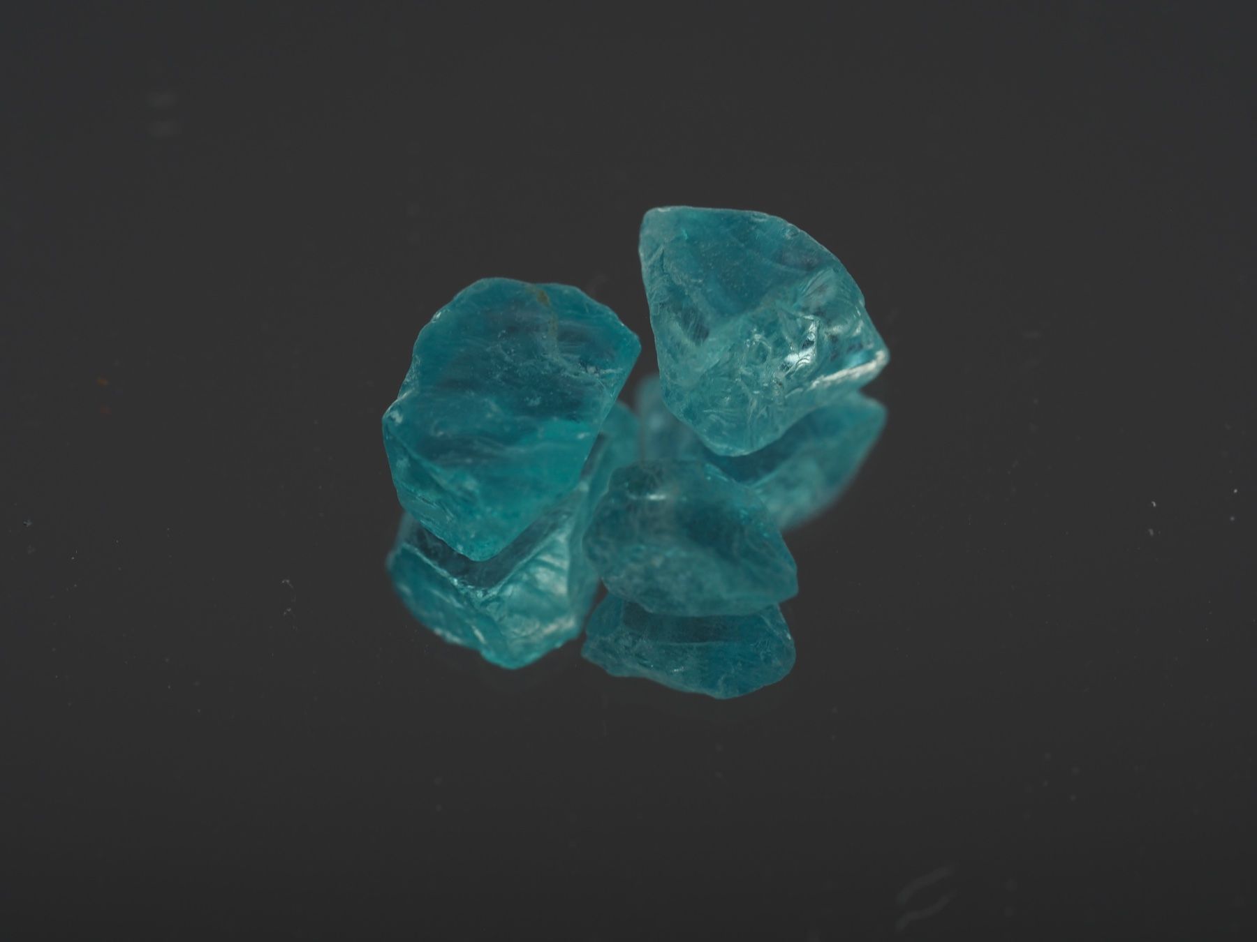 Edelsteine: Ab 1CHF - Apatite (3 Rohstein) 3.3ct – Neu und originalverpackt aus Buchs SG von OTNaturalGems