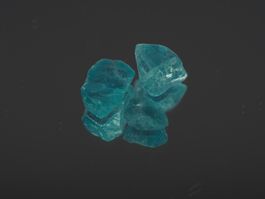 Ab 1CHF - Apatite (3 Rohstein) 3.3ct
