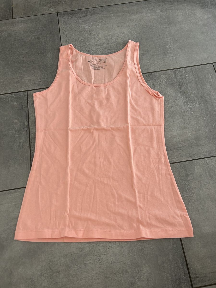 T-Shirts: Trägershirt in div. Farben, Grösse M – Gebraucht aus Engelburg von Quinti15 3