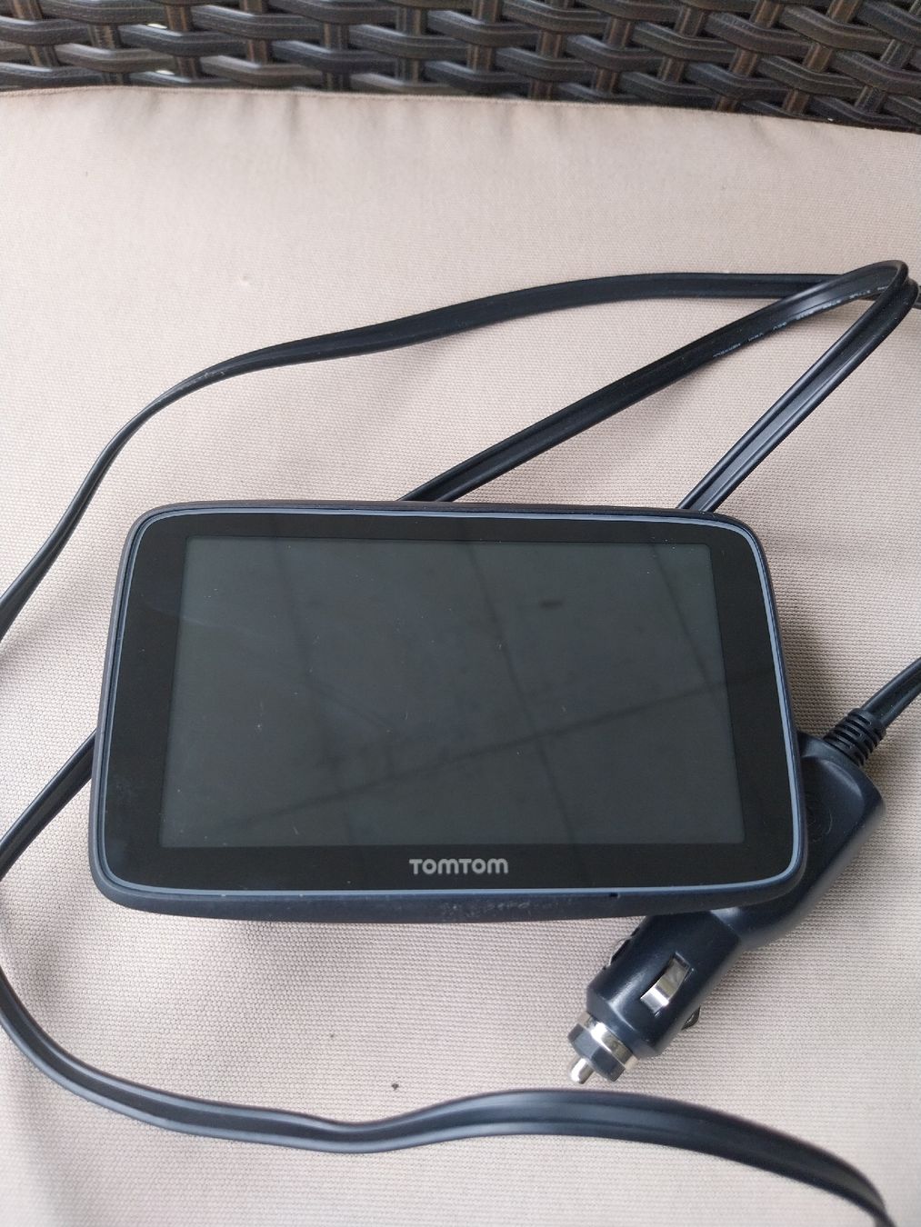 Tomtom Navigatori: TomTom Navigationsgerät inkl Ladekabel – Usato da Pfeffikon LU venduto da con_ww5g