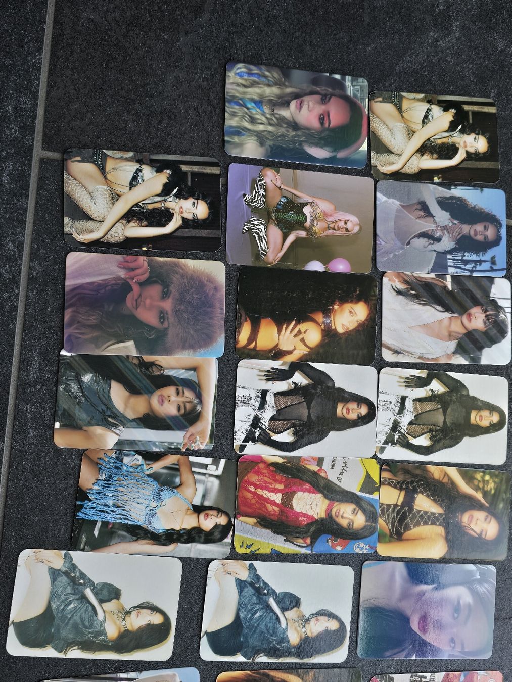 Sammelbilder & Trading cards: 34 Katseye Lomo Karten neu – Neu (gemäss Beschreibung) aus Reichenburg von Cellox 2