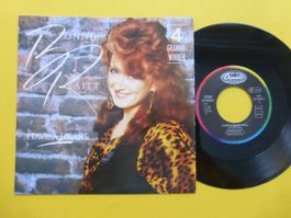 Bonnie Raitt – Have A Heart