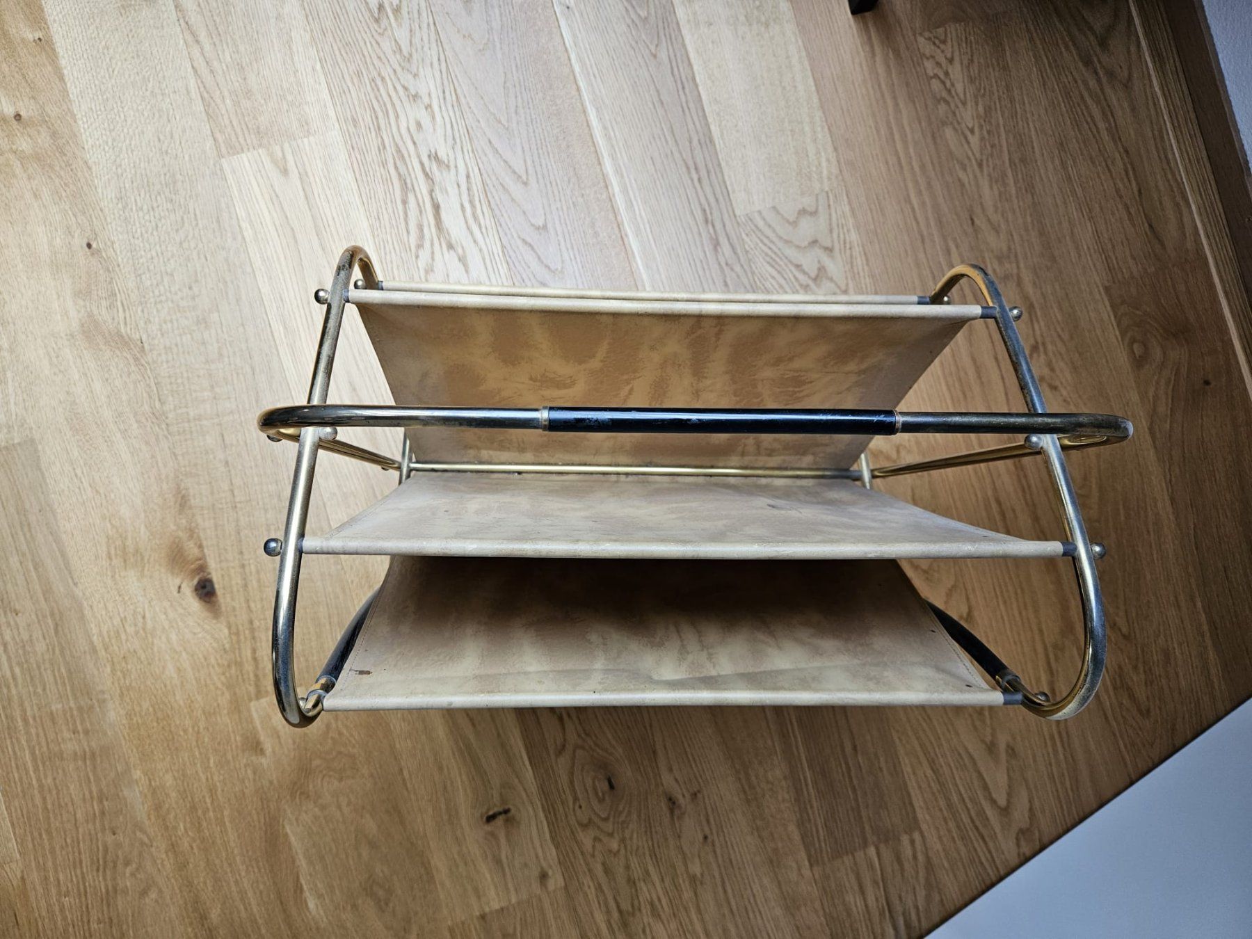 Altro per la casa: Vintage Zeitungsständer – Usato da Bern venduto da dani.schi 4