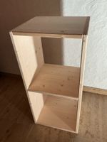 Kleines Regal