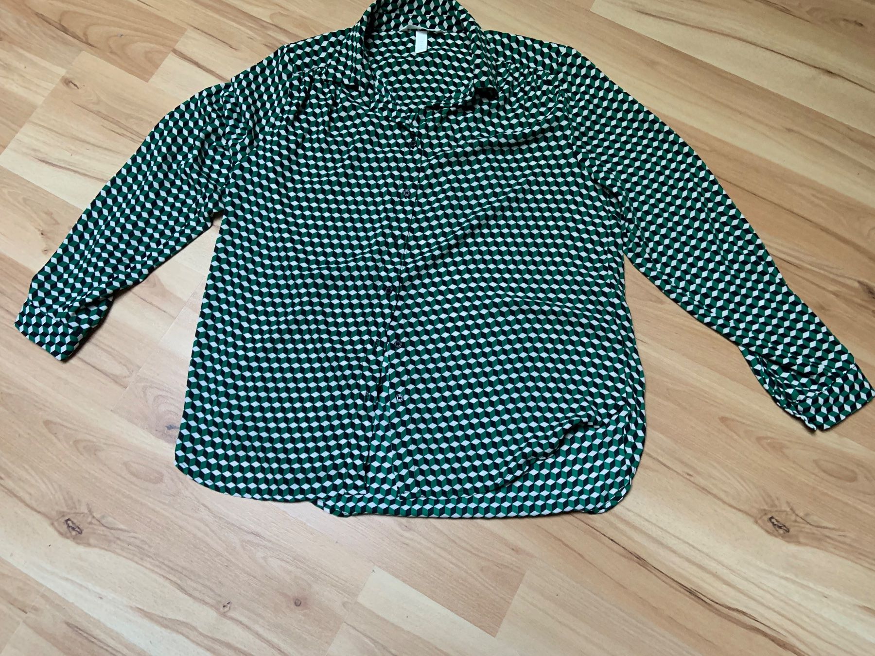 H&M Chemisiers: Blouse – D'occasion à Ecublens VD par timily 1