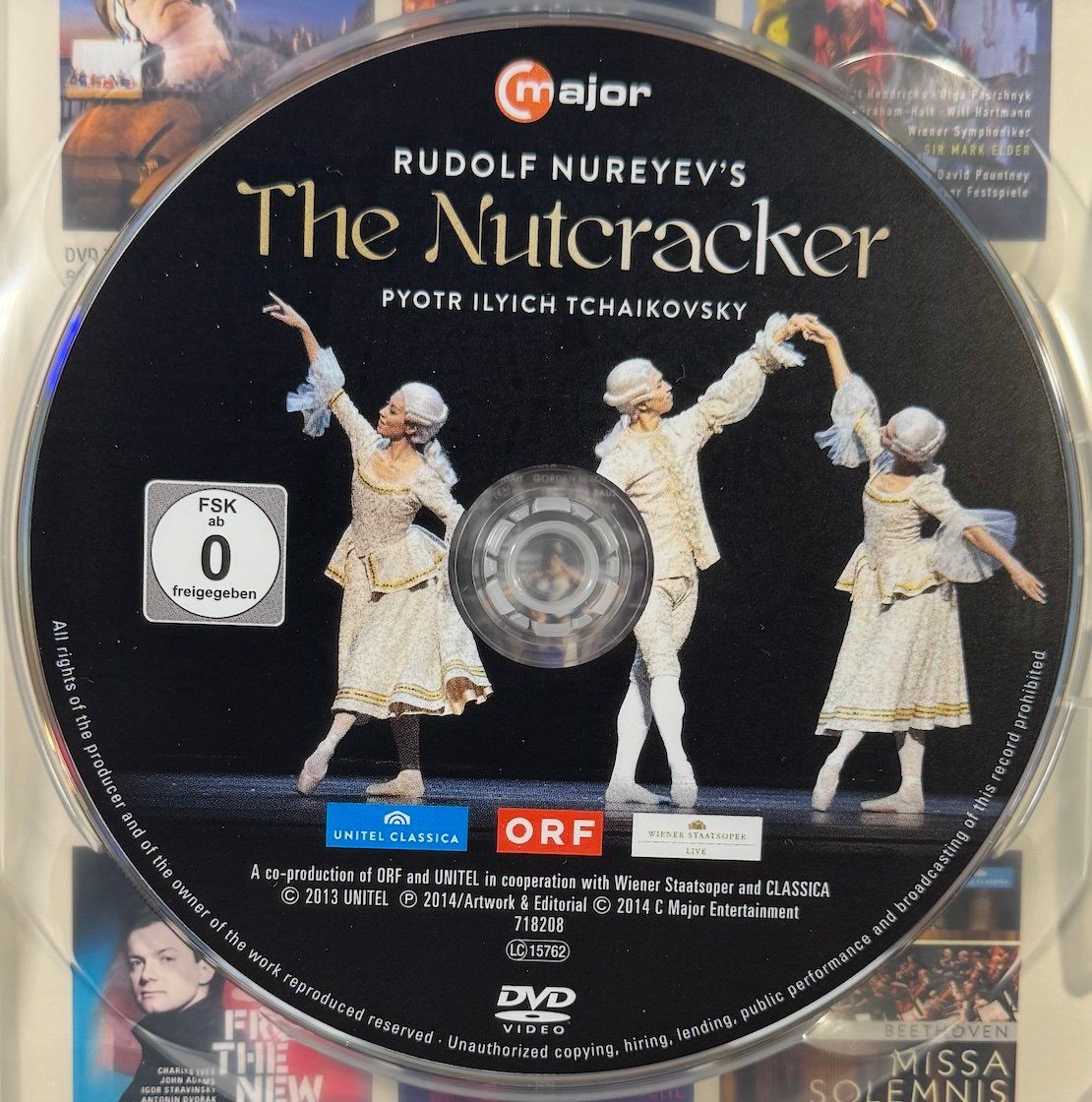 Tutti i DVDs: DVD THE NUTCEACKER - DER NUSSKNACKER - CESSE NOISETTE – Usato da Wisen venduto da gigisna 1