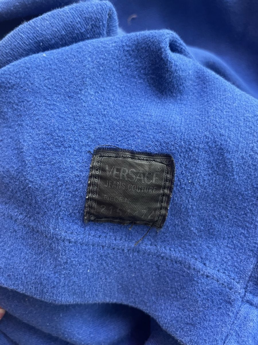 Versace Maglioni & Felpe: Versace Jeans Couture Pullover – Usato da Bern venduto da dar_2c68 2
