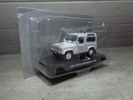 Altaya 1:43 Land Rover Defender 90 1998 Police Militaire