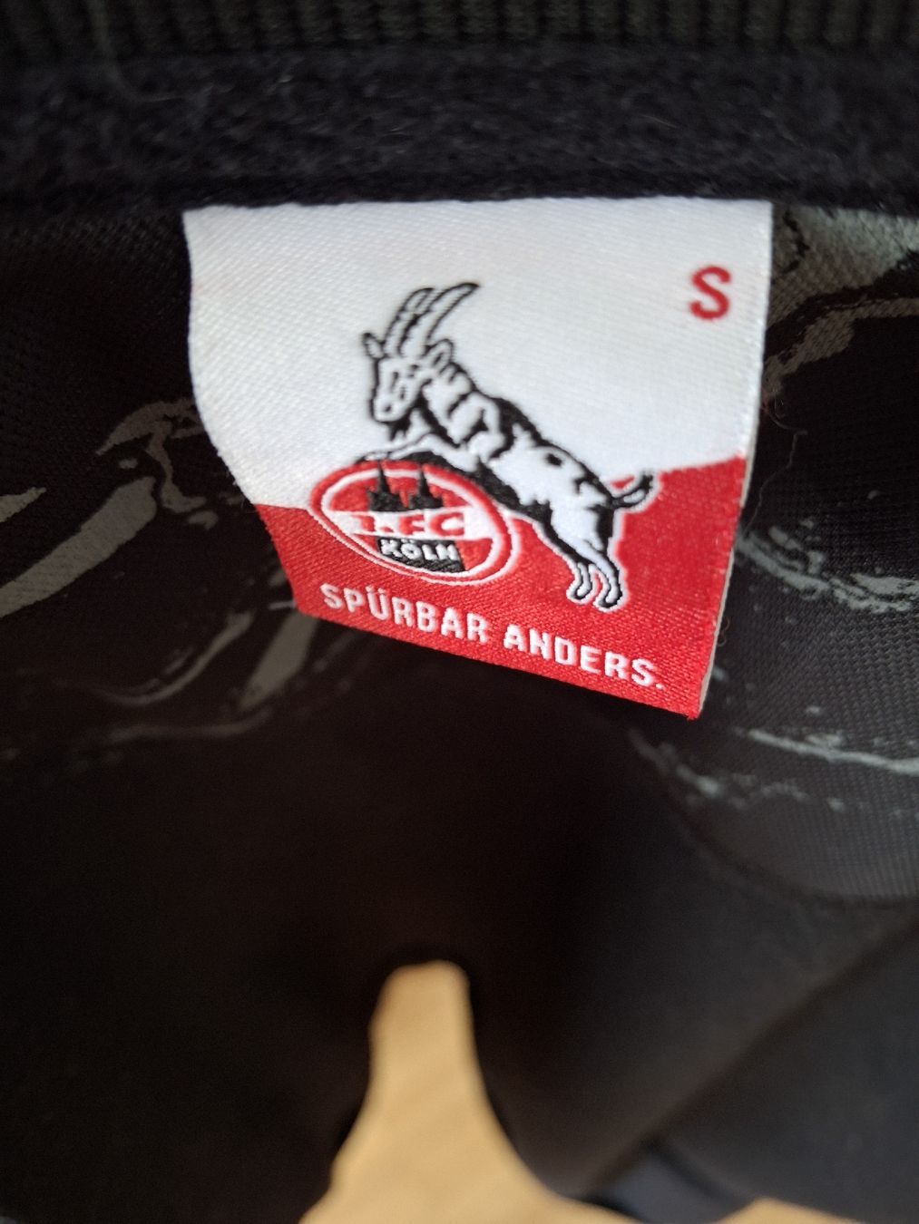 Giacche: FC Köln Jacke Wie neu! grösse S – Nuovo (secondo la descrizione) da Alpnach Dorf venduto da dek_s78g 2