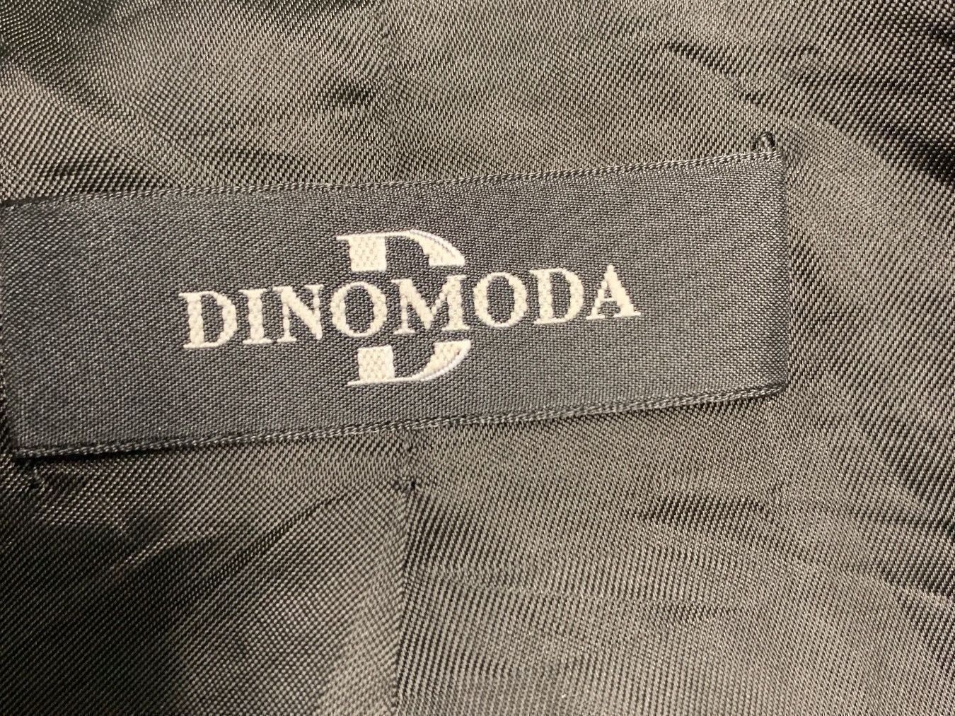 Jacken: Eleganter DINOMODA Blazer, Grösse 38 – Gebraucht aus Biel-Benken BL von PANORMUS 1