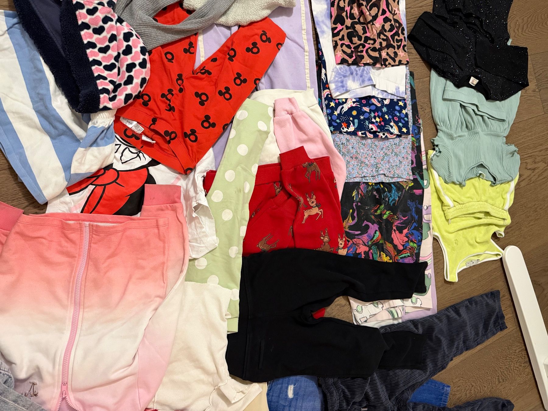 Lotti & Set di vestiti: Assorted Children Clothing Bundle, Mixed Items, Used – Usato da Oberglatt ZH venduto da Sale12 6