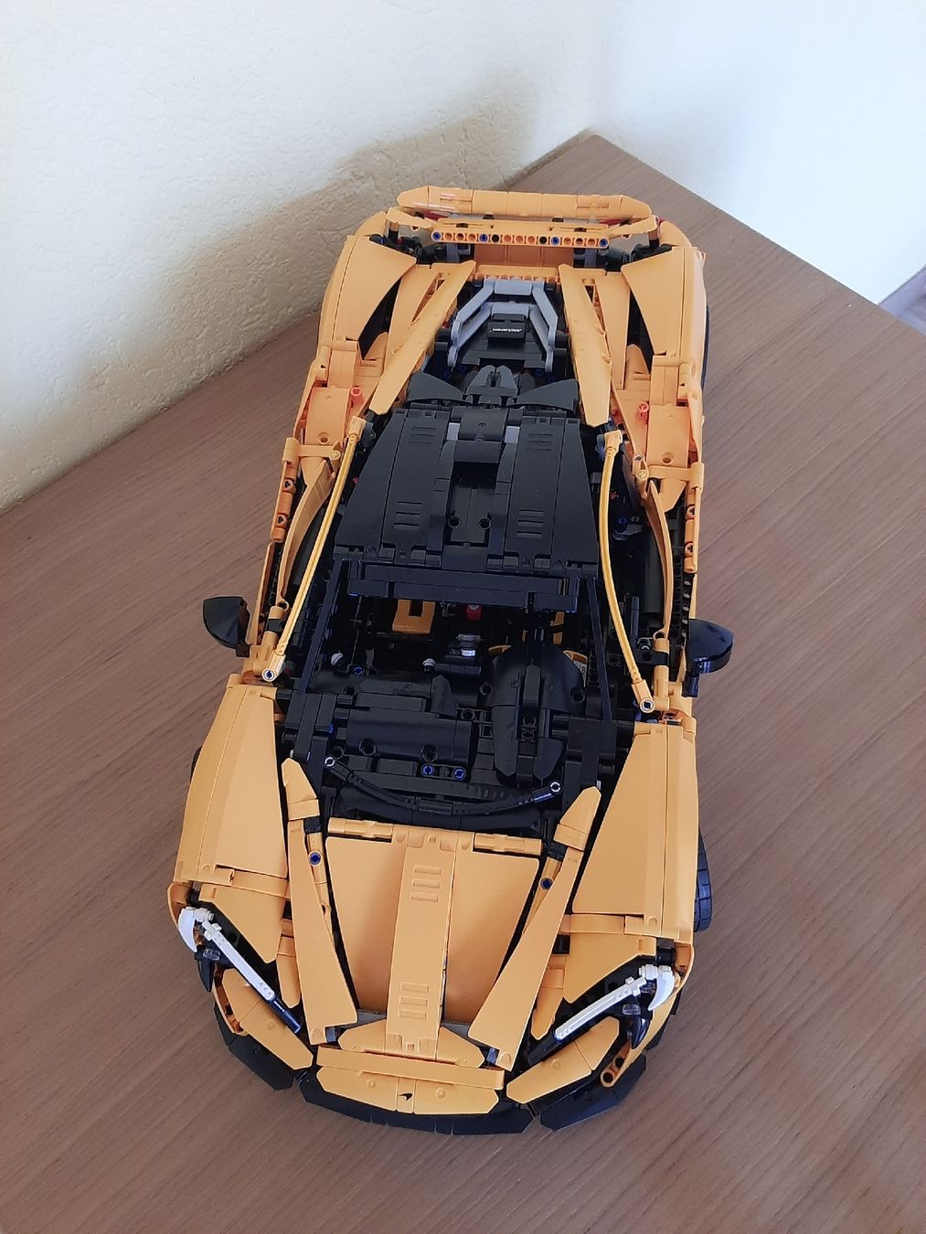 Technics Baukästen: LEGO Technic McLaren P1 zusammengebaut oder zerlegt. – Gebraucht aus Liesberg Dorf von Bubbolino 2