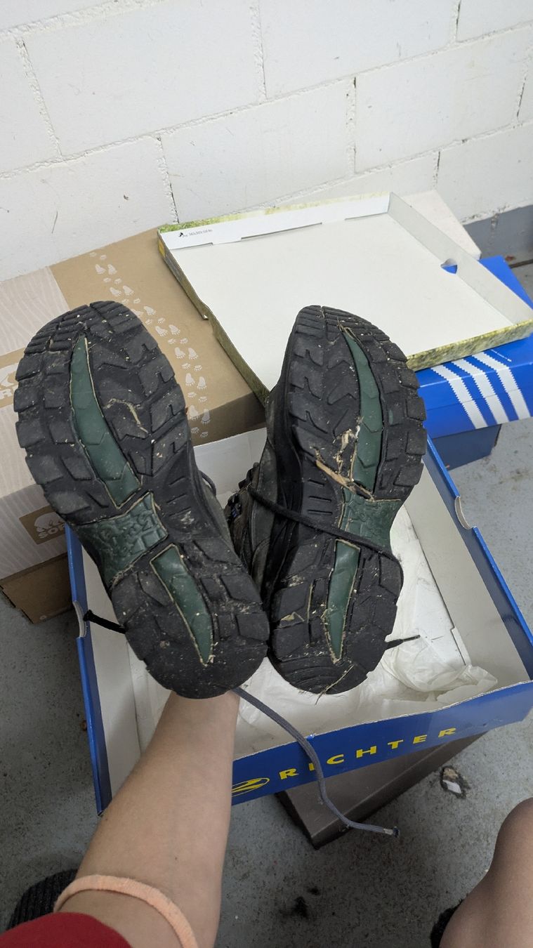 Lowa Scarpe da uomo: LOWA Wanderschuhe – Usato da Morgarten venduto da rra_jvw7 2