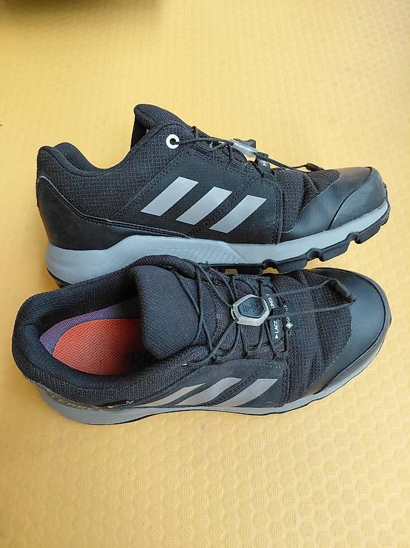 Adidas Scarpe per ragazzi: Adidas Terrex Gore-Tex Wander-/Trekkingschuhe – Usato da Illgau venduto da Mythenblick86
