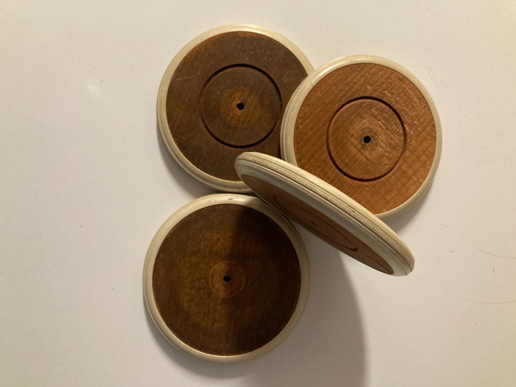 Articoli in legno: 4 ältere Holzräder ca von 1960 – Usato da Pfäffikon SZ venduto da Fam.104 2