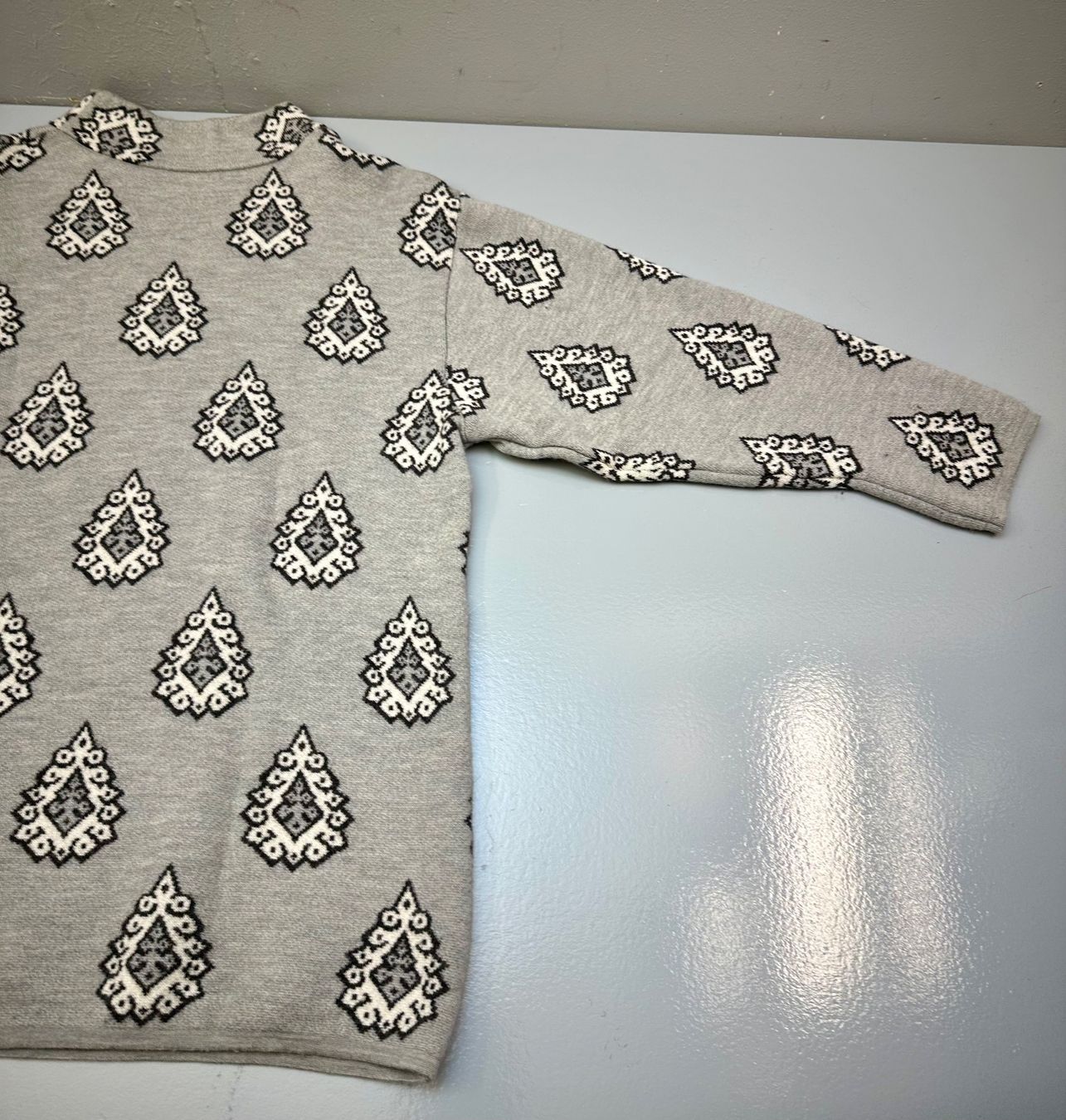 Pullover & Sweatshirts: PULLOVER #124 AB 1.- !!! – Gebraucht aus Zürich von NIKI777 1