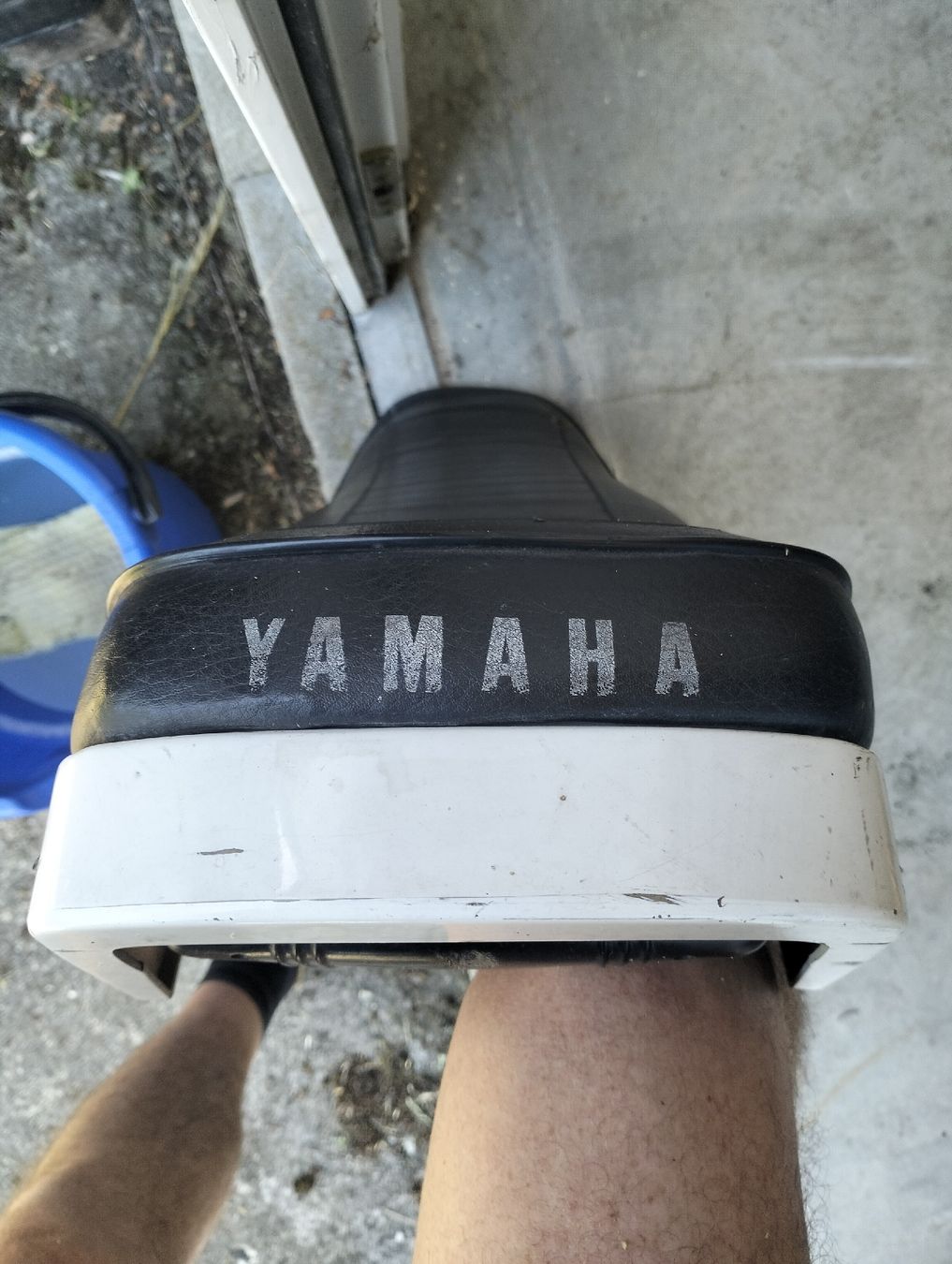 Yamaha Alle Motorradersatzteile: Sattel Yamaha RD 125 1E7 – Gebraucht aus Ossingen von Challenger74 3