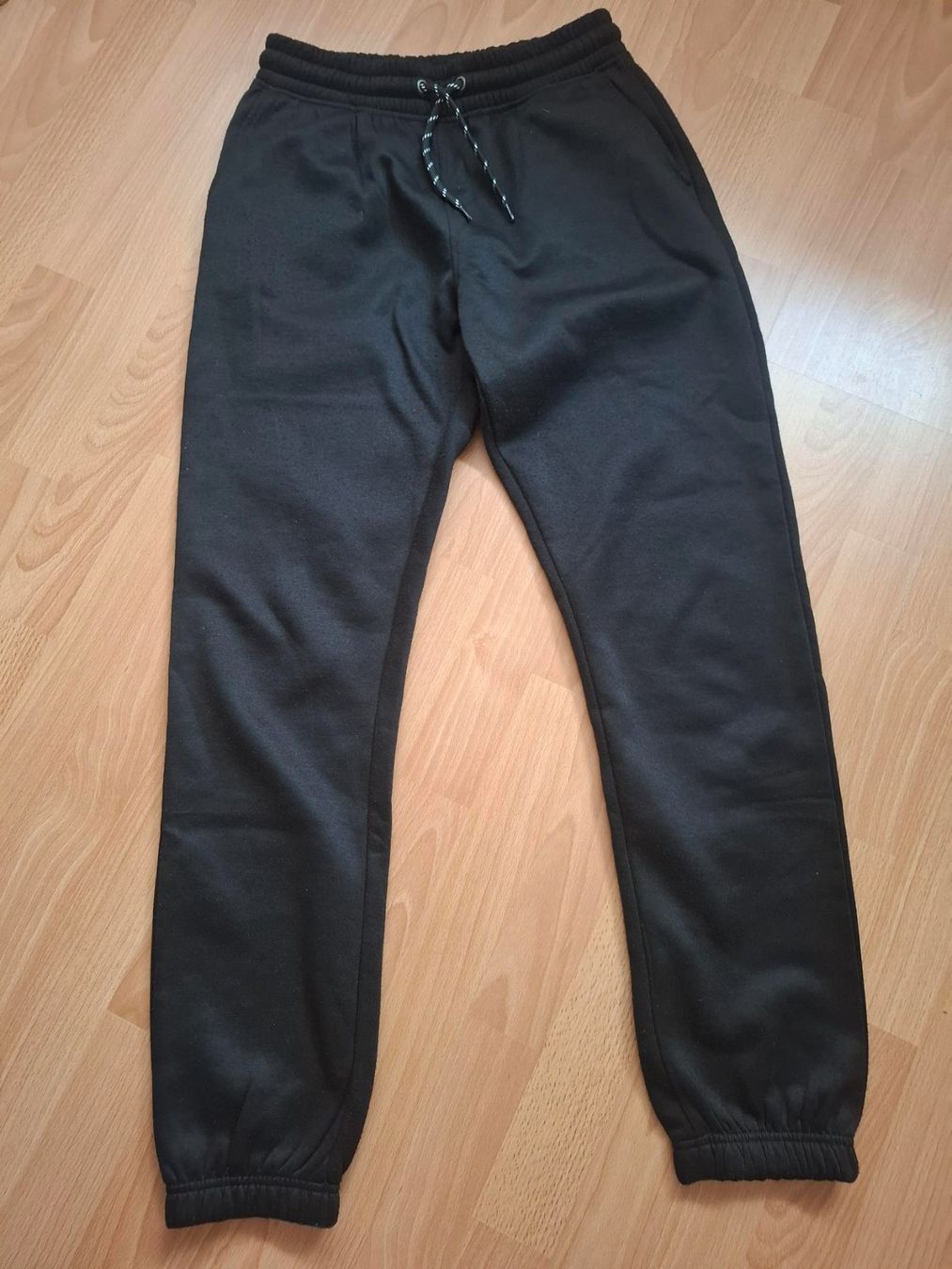 Hosen: Bas de jogging fille – Gebraucht aus Porrentruy von Piquetix
