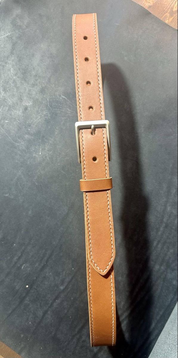 Cinture: Premium Ledergürtel, komplett handgenäht – Nuovo e nell'imballaggio originale da Mettmenstetten venduto da vad_57p2 1
