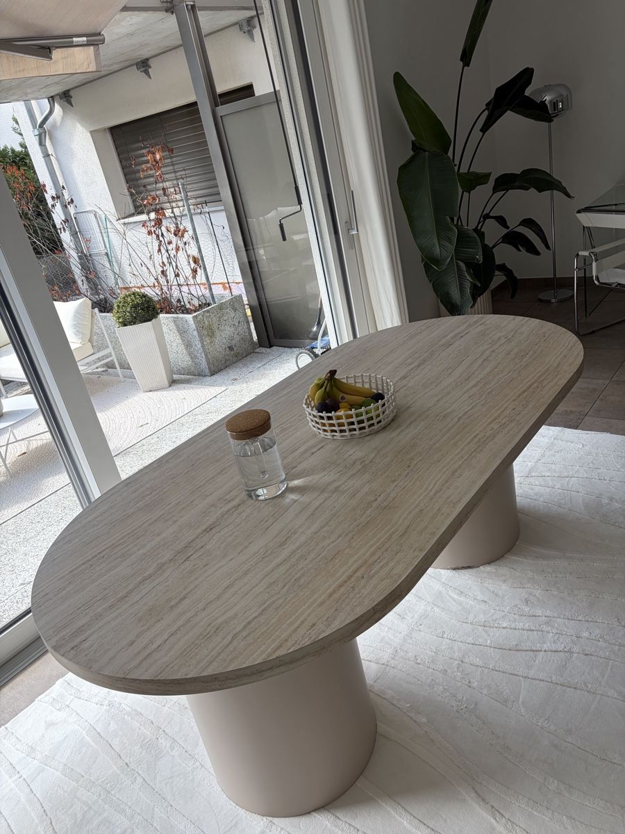 Tische: Esstisch oval Marmoroptik, 200x100cm – Gebraucht aus Biel/Bienne von Monroe222 3