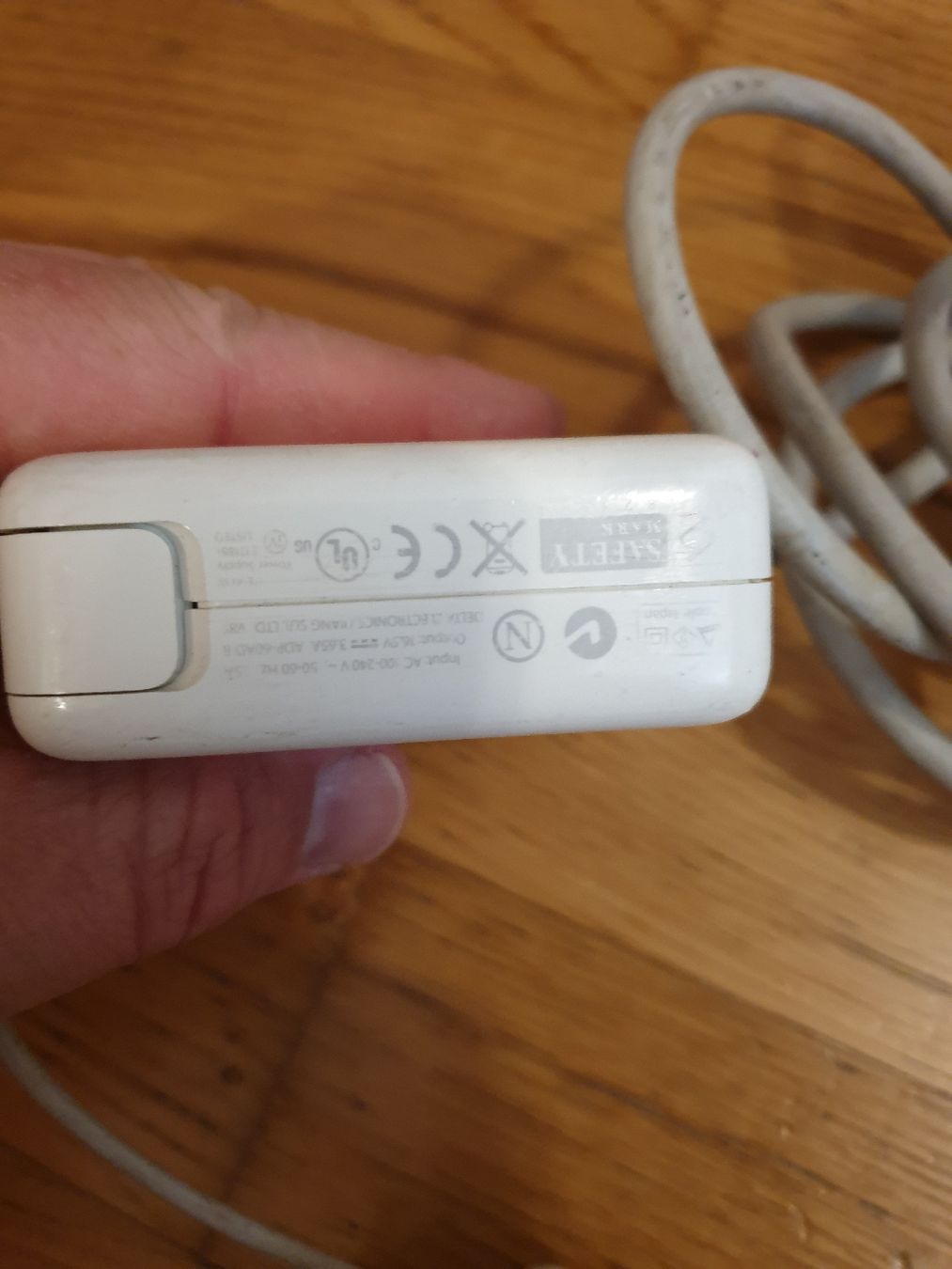 Apple Caricabatterie: 60W MagSafe Power Adapter A1184 (24) – Usato da Ittigen venduto da Ziok187 2