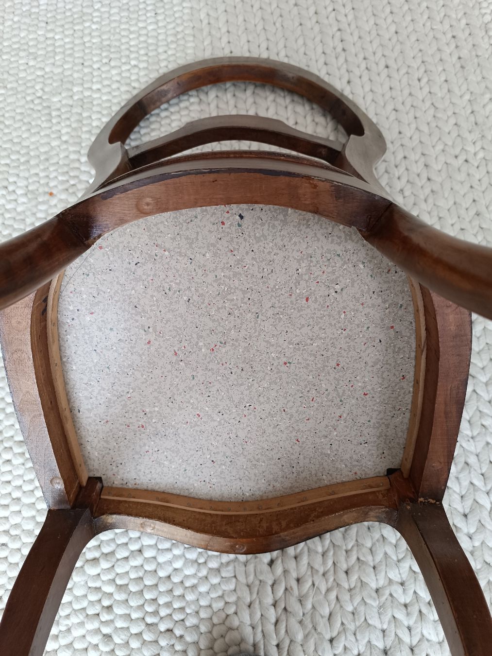 Sedie: Antiker Stuhl mit Rosenmuster - Einzigartiges Design – Usato da Arbon venduto da shantiii 2