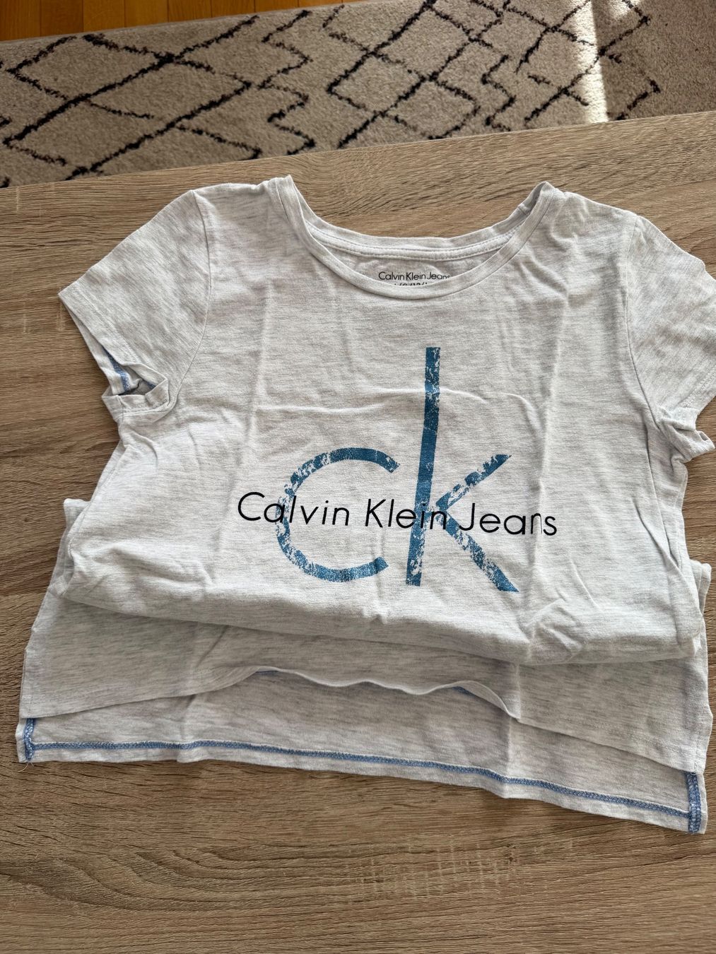 Camicette, T-shirt & Top: CK T-Shirt 152/158 – Usato da Allschwil venduto da Naike06 1