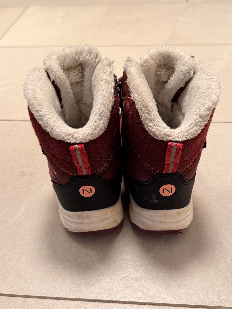 46 Nord Scarpe per ragazze: Winterstiefel 46Nord, Mädchen, 30 – Usato da Wilen b. Wil venduto da carpediem25 2