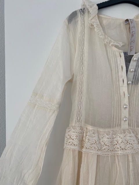 Vestiti: Antique dress – Usato da Dallenwil venduto da ZD2019 3