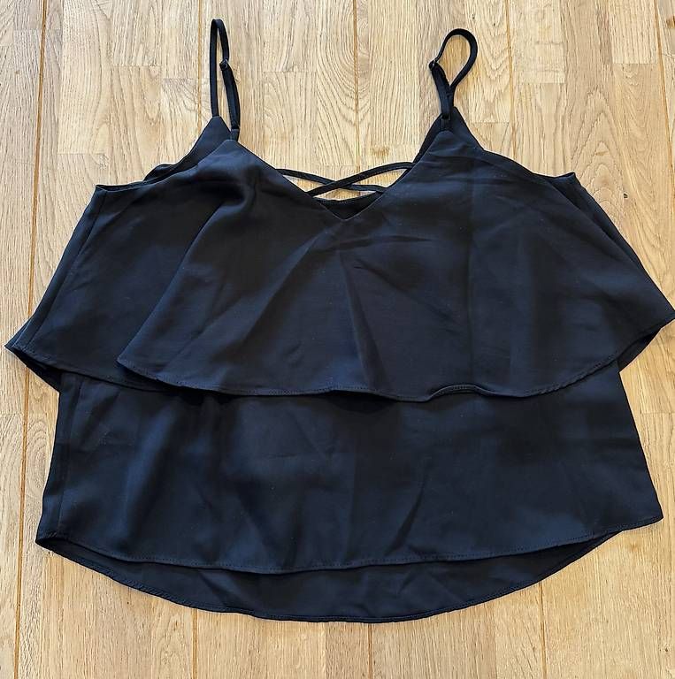 Tops: Top schwarz, Gr. S – Gebraucht aus Kriessern von c_n1 1