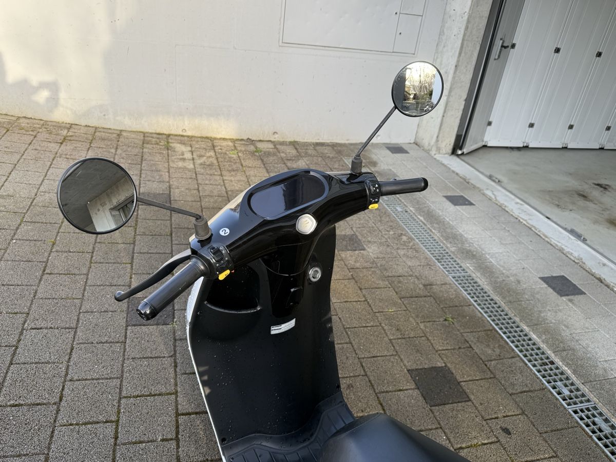 Scooter: Ecooter Etrix E2 R, guter Zustand – Usato da Flaach venduto da wetzgis 3