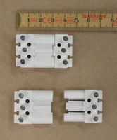 2 Stk. neue Leuchterklemmen- Stecker/Kupplung PNE 230V