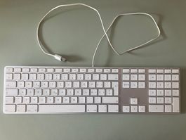 Apple Keyboard A1243 USB mit Ziffernblock CH QWERTZ Alu