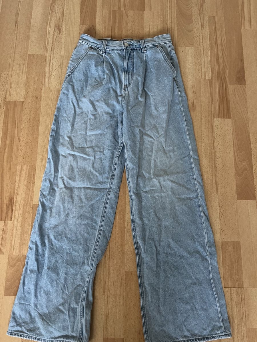 Stradivarius Jeans: Stradivarius Jeans, Gr. 36 – Nuovo (secondo la descrizione) da Kirchberg BE venduto da lea_kb6y