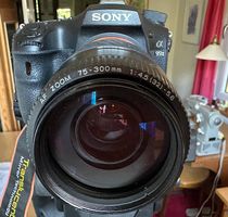 Minolta 75-300mm AF Objektiv für Sony a-mount