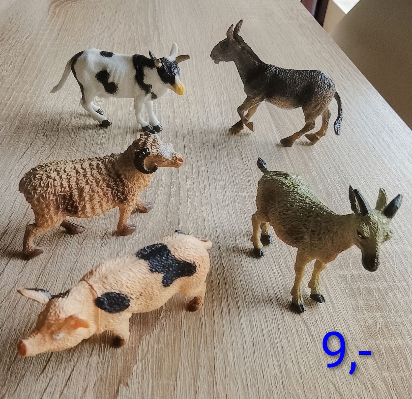Giocattoli: Animaux en plastique jouets  – Usato da Couvet venduto da fat_kyl7 1