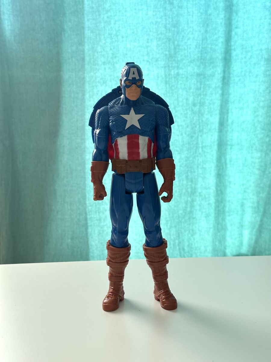Marvel Statuette: Captain America Avengers Action Figure – Usato da Couvet venduto da Aura_aura 1