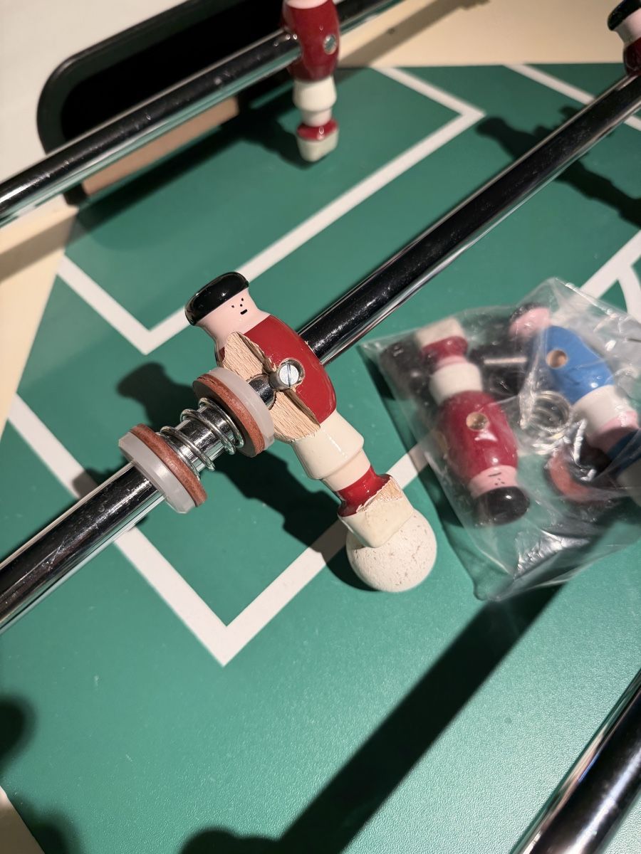Giocattoli: Tischfussball / Meisterkickertisch – Usato da Oberwil b. Zug venduto da hallihallo12 6