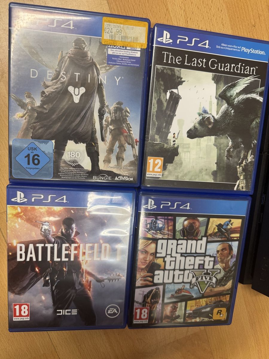 Sony Konsolen: PS4 Spiele, Konsole und Controller – Gebraucht aus Ermatingen von dz810 3