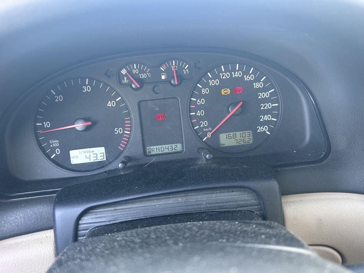 VW Autos: VW PASSAT  – Gebraucht aus Gordola von sai_2bz9 5