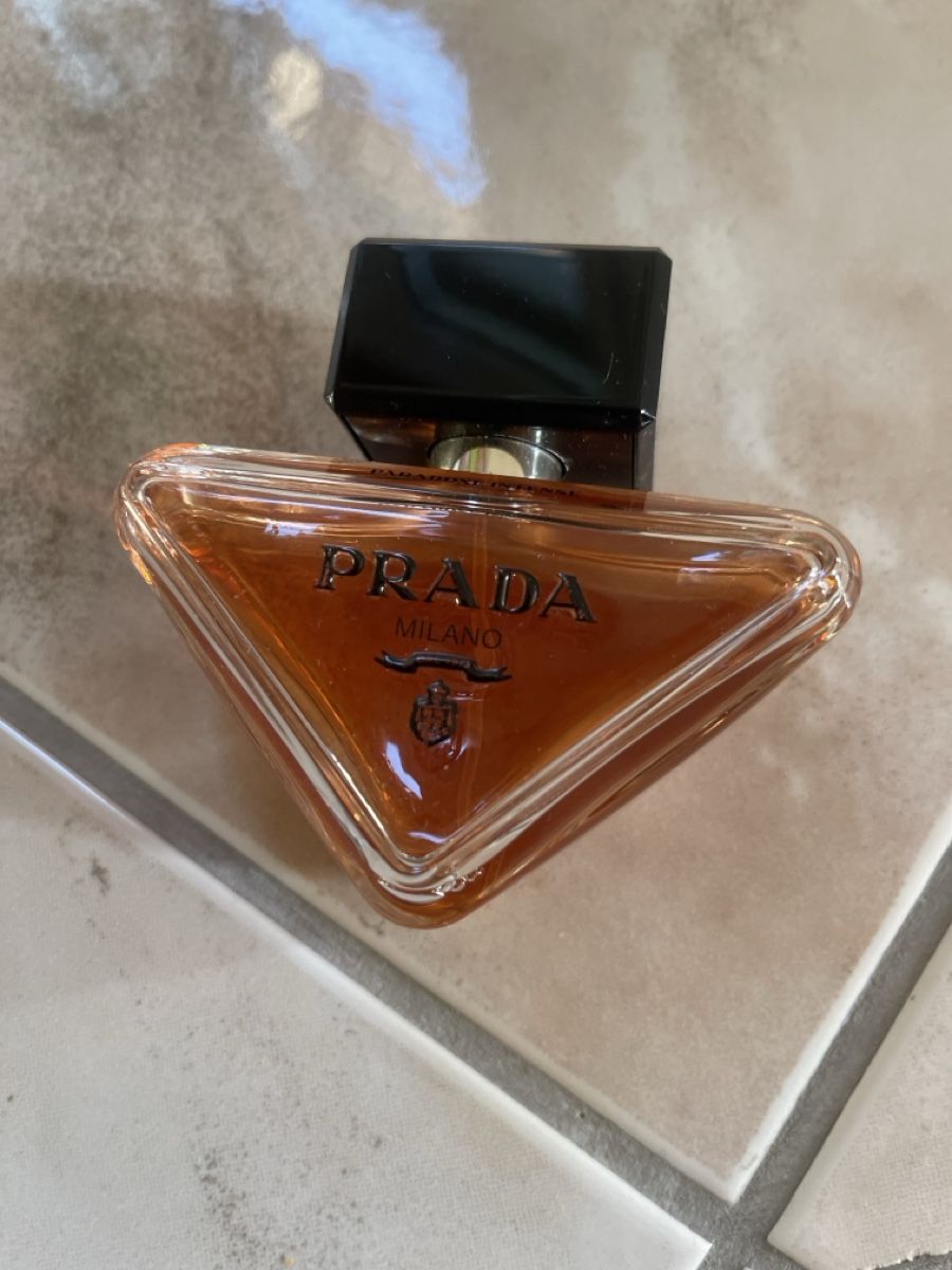 Prada Parfums & Eau de Toilette: Paradoxe intense – D'occasion à Bühler par kidisg